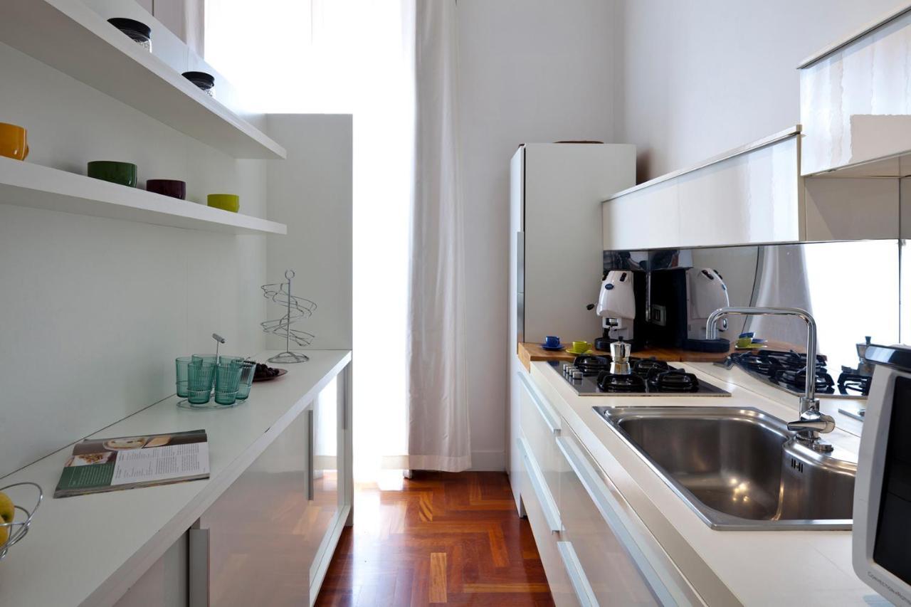 Elegant Apartment At Chiaia By Wonderful Italy Naples Exterior photo